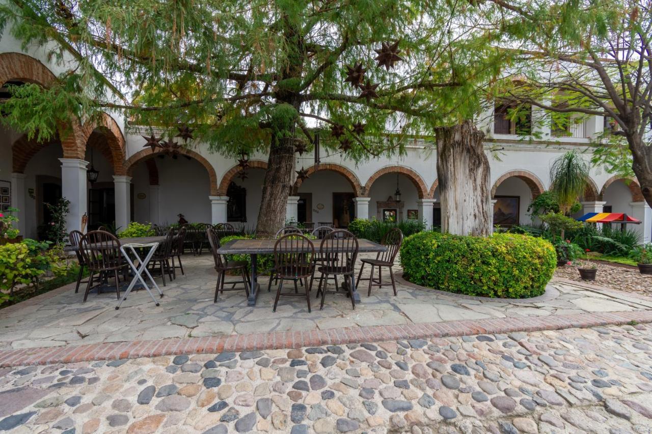 Hotel Hacienda San Cristobal León Exteriör bild